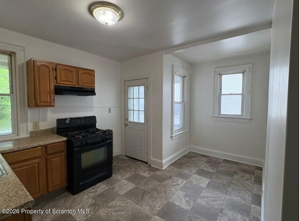 1635 Wyoming Avenue - Photo 1