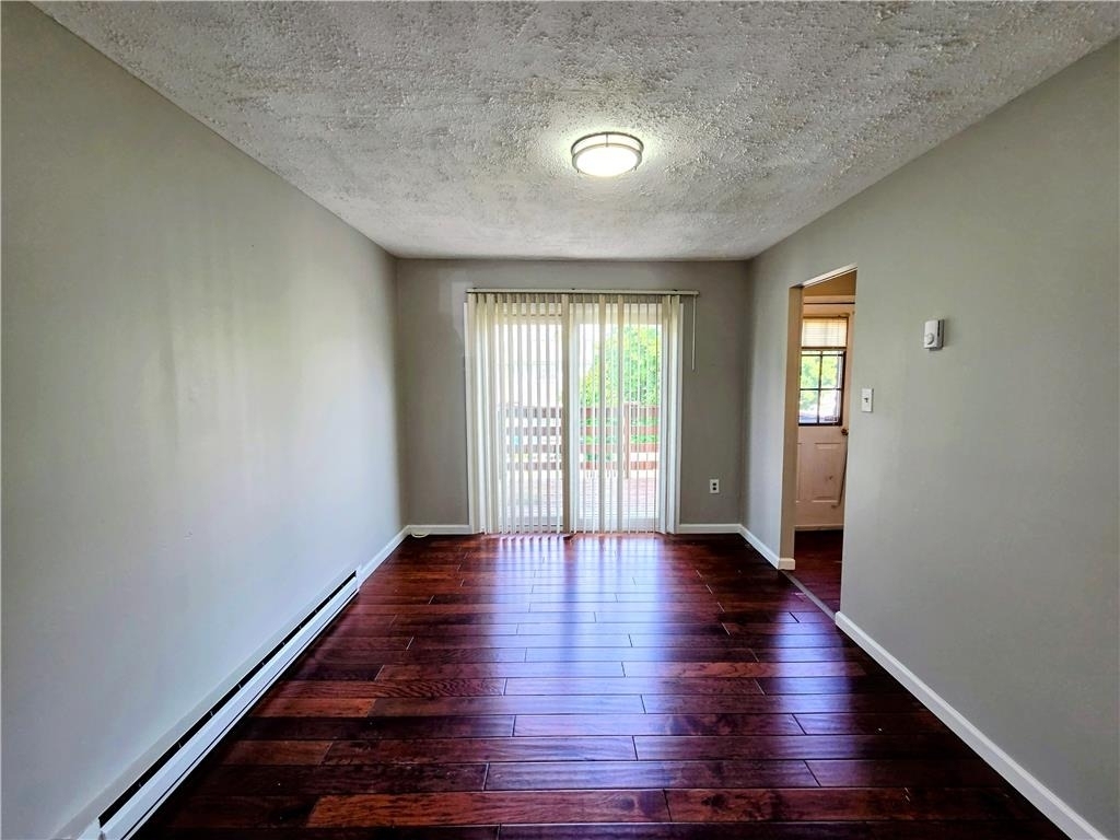 5657 Wood Lane - Photo 4