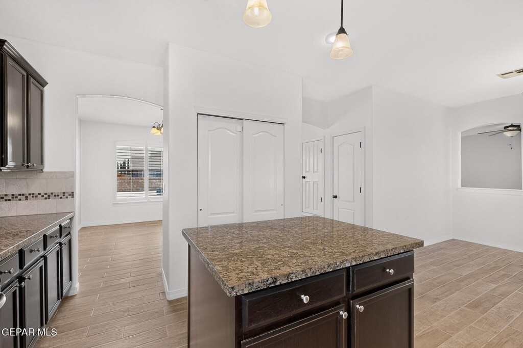 14613 Sunny Land Avenue - Photo 23