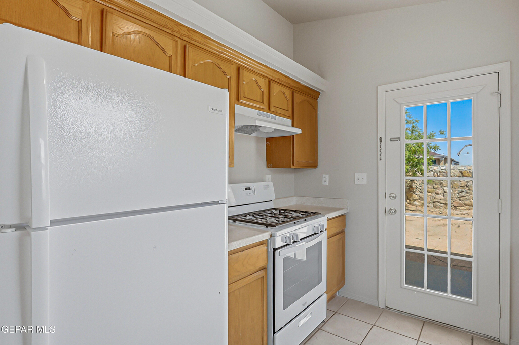 12353 Tierra Apache Road - Photo 4