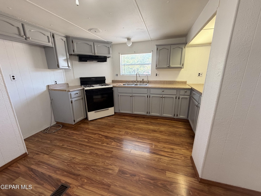 12760 Crisantemo Drive - Photo 22