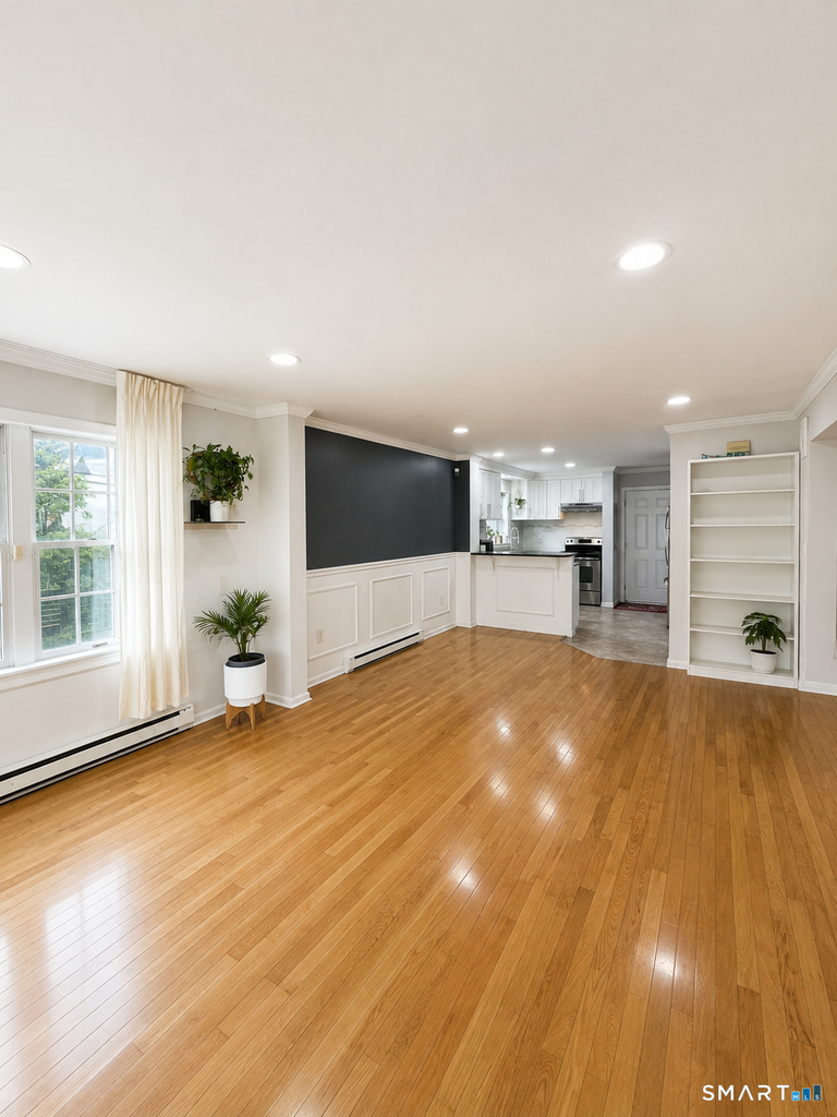 256 Washington Boulevard - Photo 2