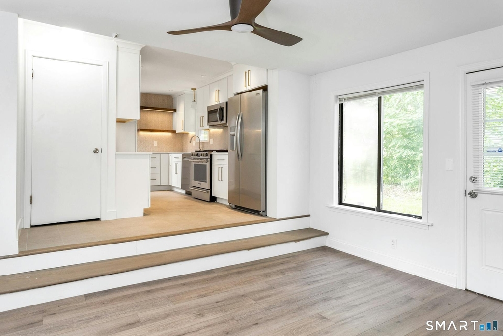 124 Minturn Place - Photo 2