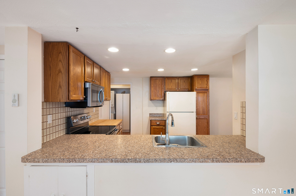 4 Yale Street - Photo 8