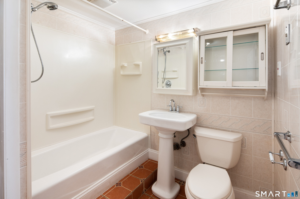 4 Yale Street - Photo 17