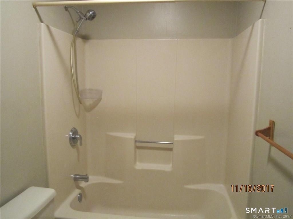 63 Hicks Street - Photo 13