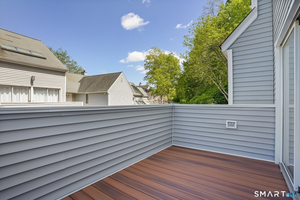 37 Wilton Crest - Photo 6
