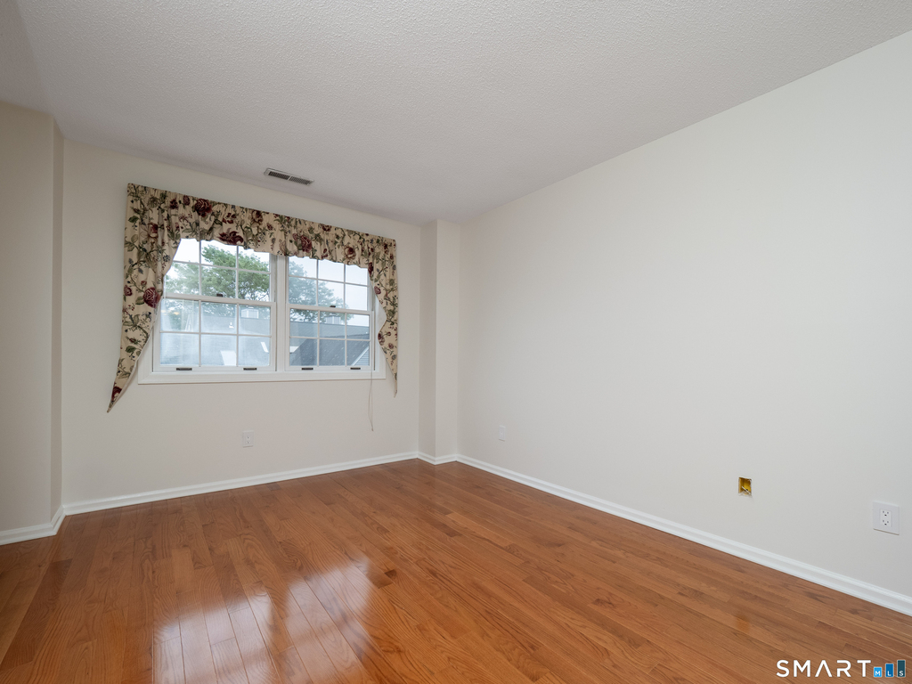 37 Wilton Crest - Photo 15