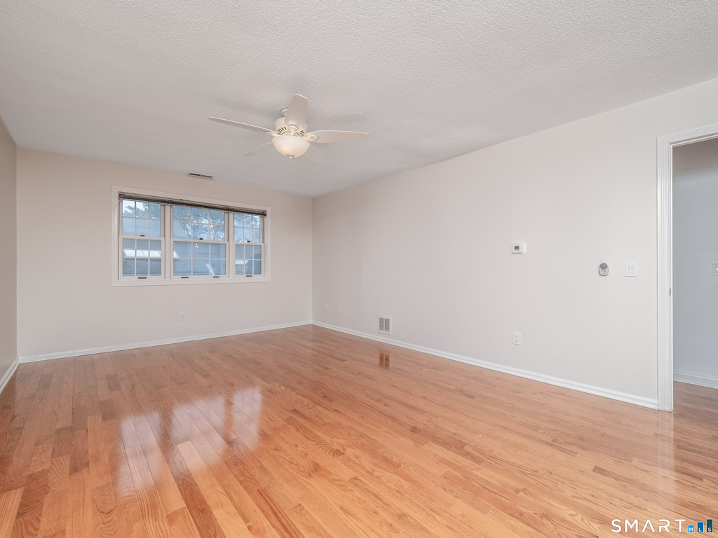 37 Wilton Crest - Photo 10