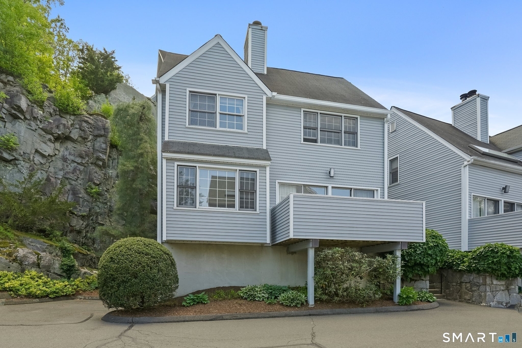 37 Wilton Crest - Photo 1