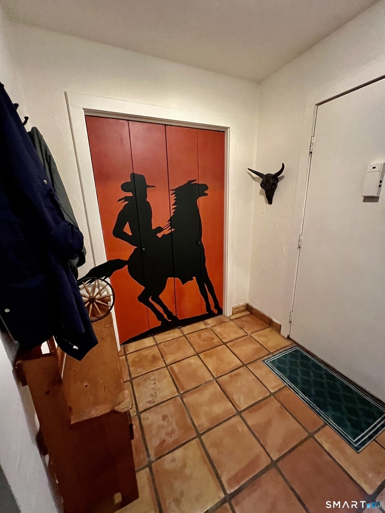290 Cliffside Drive - Photo 0
