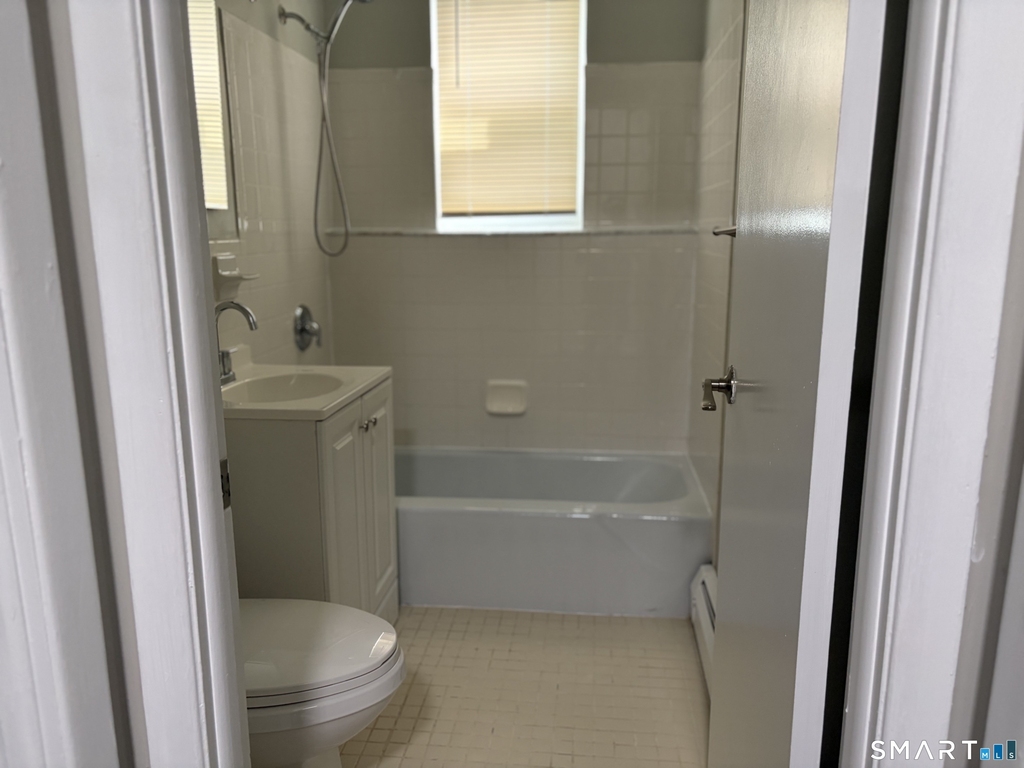 270 High Street - Photo 5