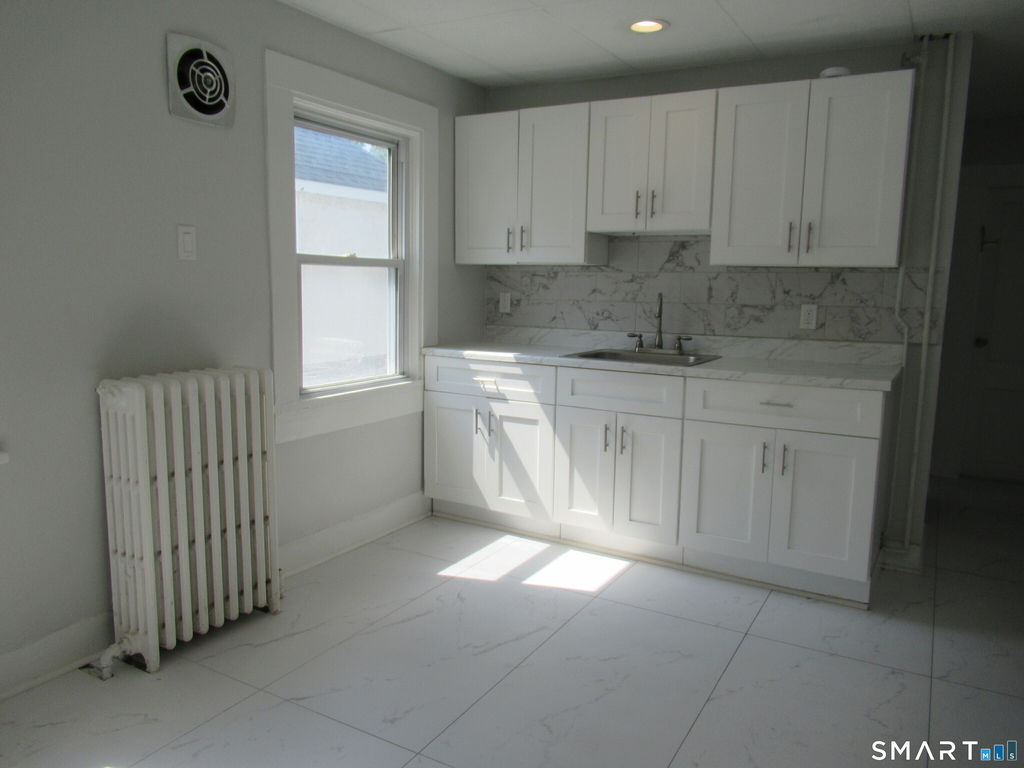 81 Jetland Street - Photo 0