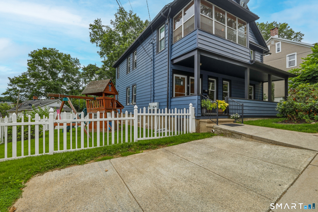 44-46 Perry Hill Road - Photo 1
