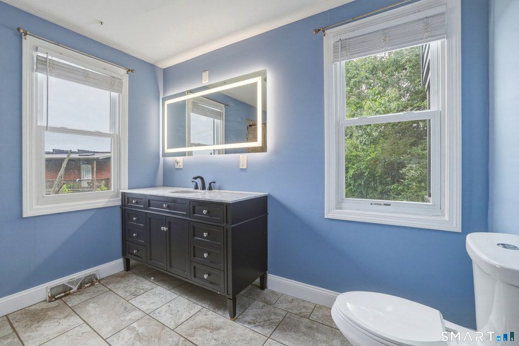 44-46 Perry Hill Road - Photo 12