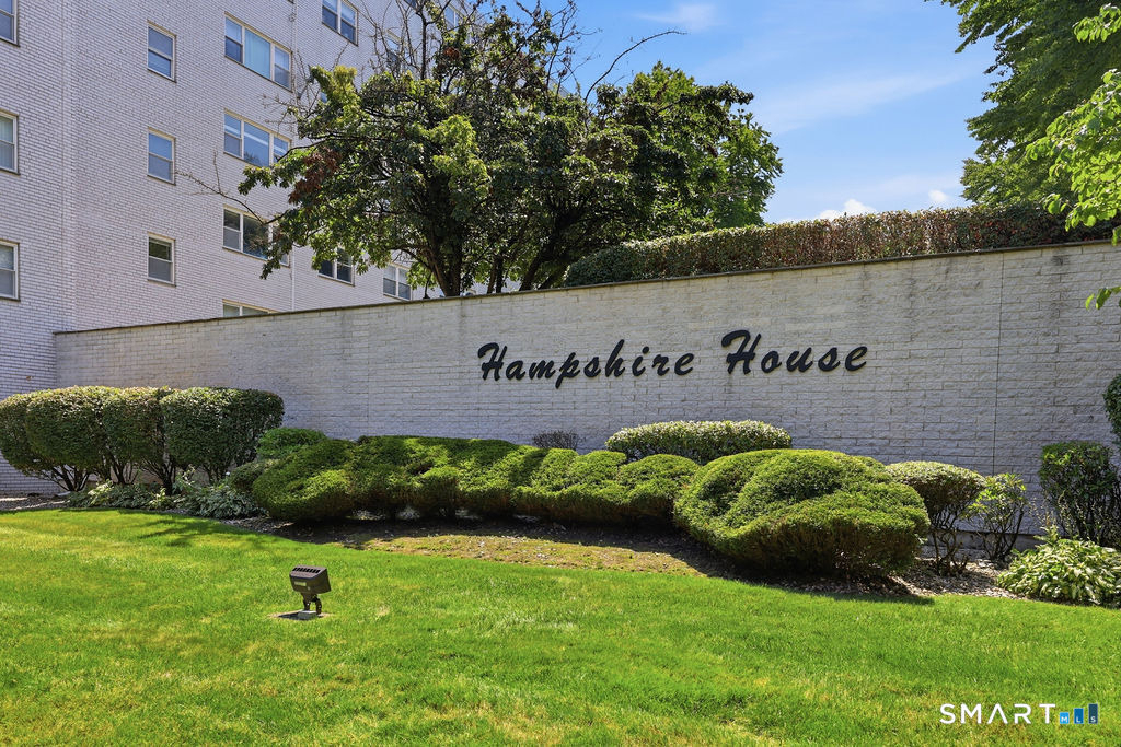889 Farmington Avenue - Photo 0