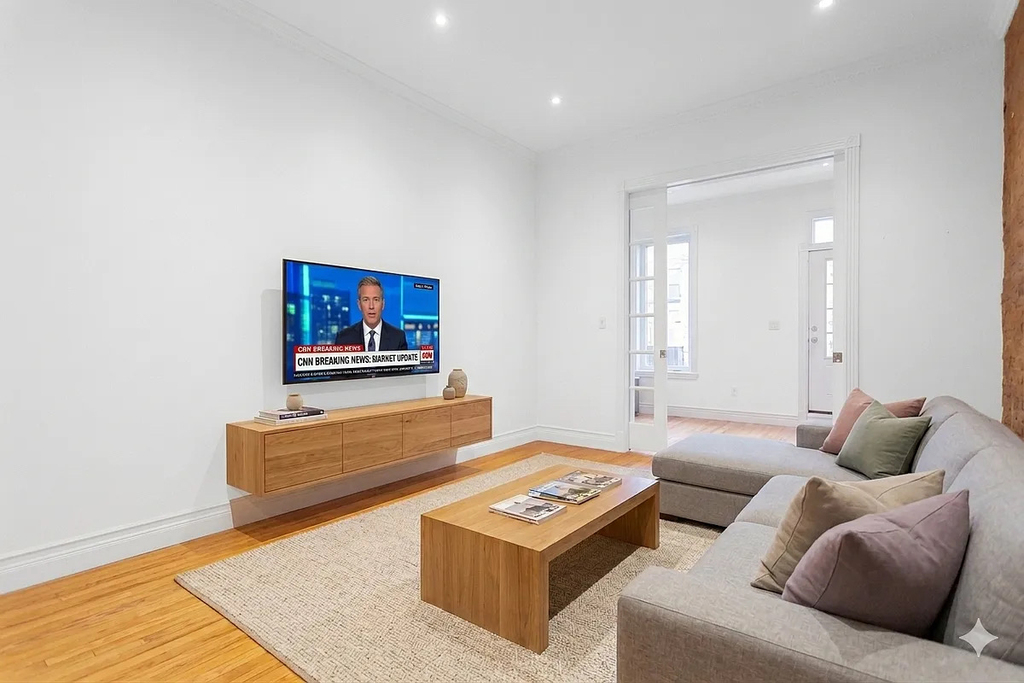 342 East 55th Street - Photo 1