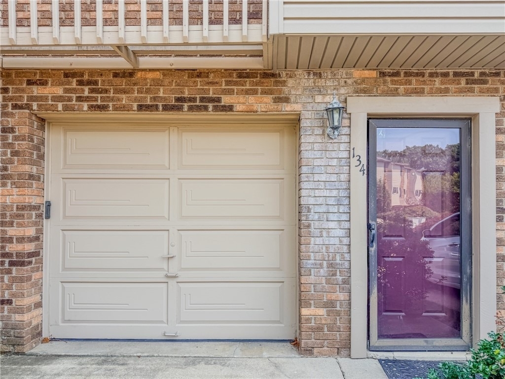 134 Forest Dr - Photo 1