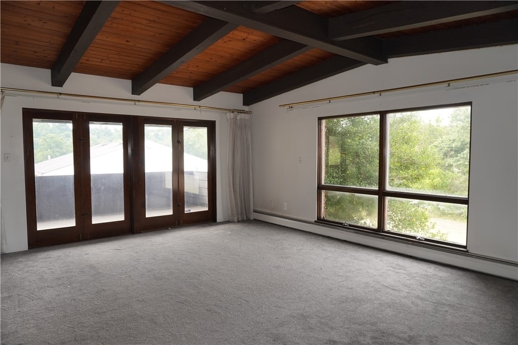 3234 Washington Pike - Photo 8