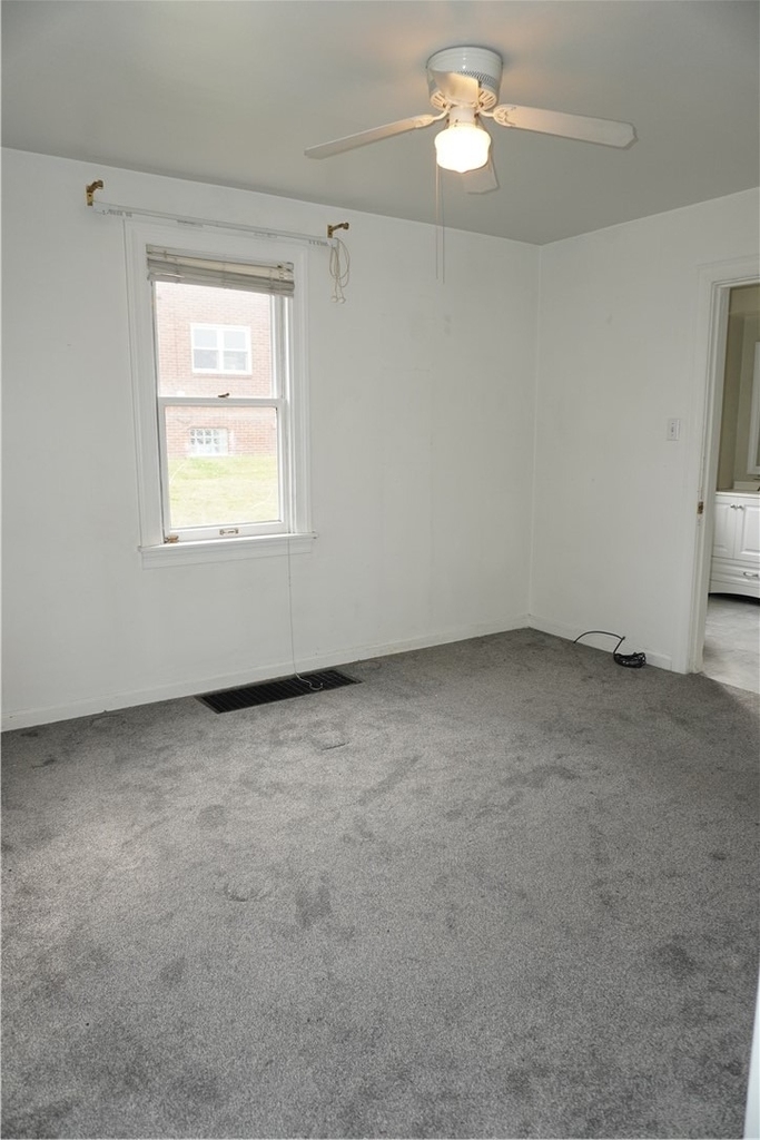 3234 Washington Pike - Photo 13