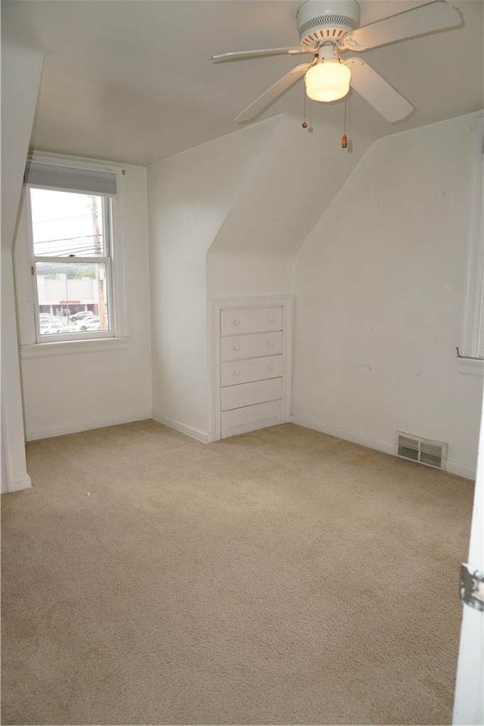 3234 Washington Pike - Photo 15