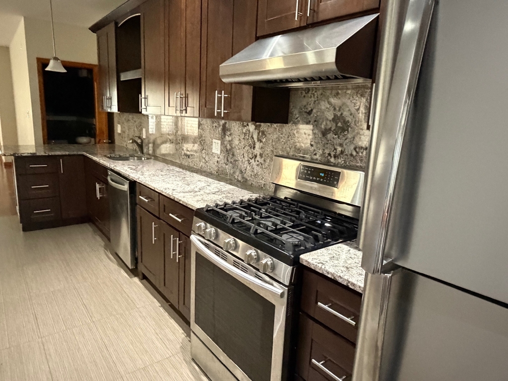 366 84 Street - Photo 7