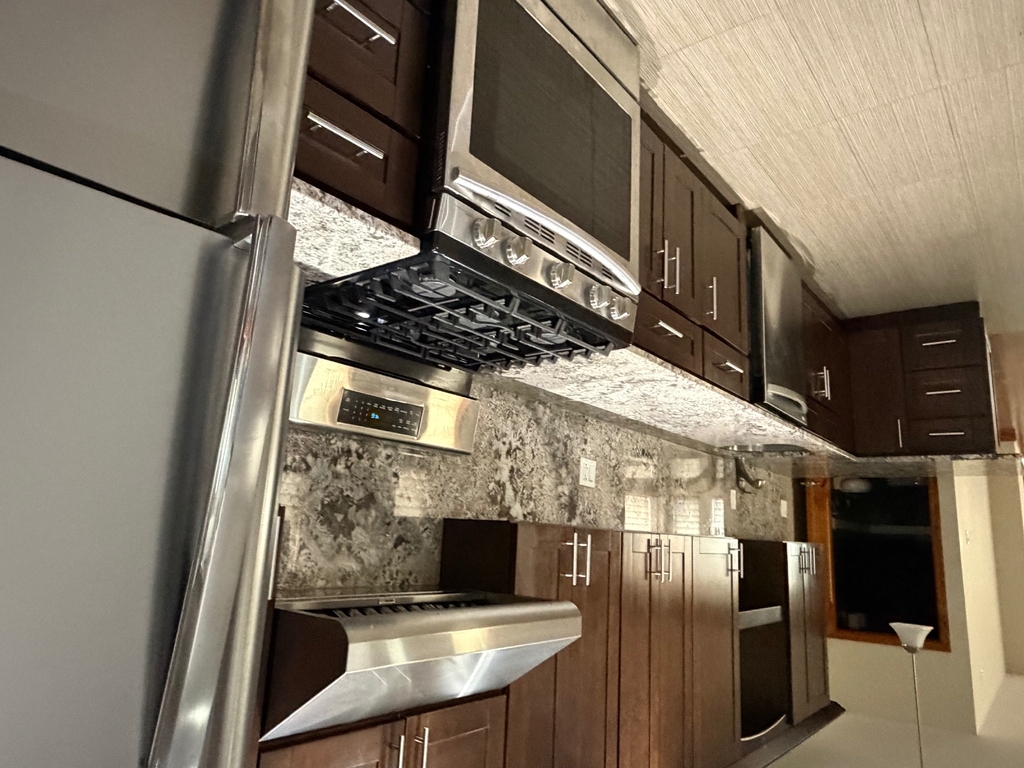 366 80th Street - Photo 8