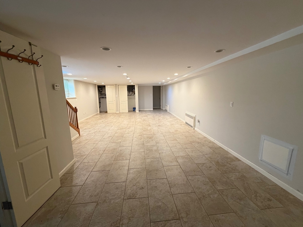366 84 Street - Photo 19