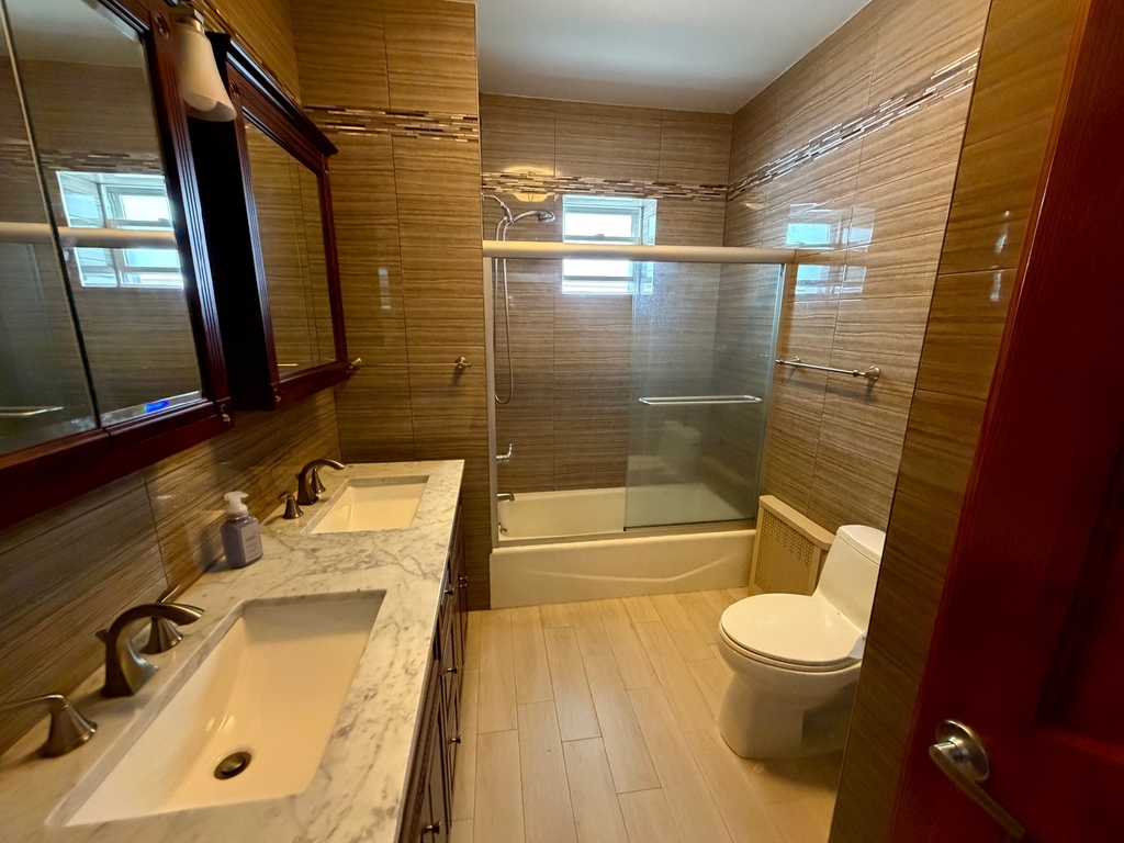 366 80th Street - Photo 16