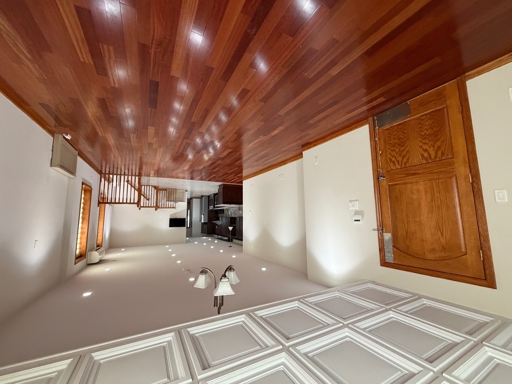366 80th Street - Photo 17