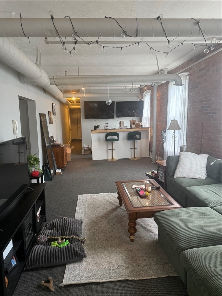 775 Park Avenue - Photo 6