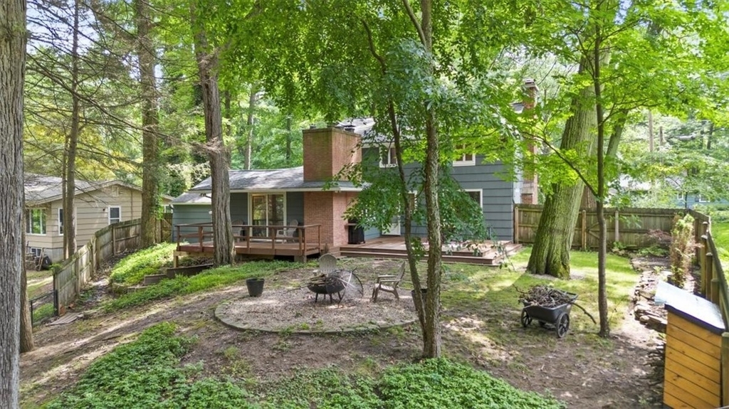 485 Oakridge Drive - Photo 35