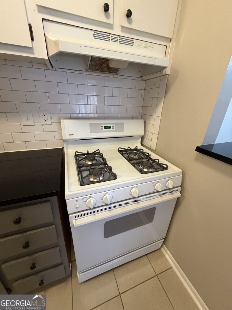 1181 Church Street - Photo 17