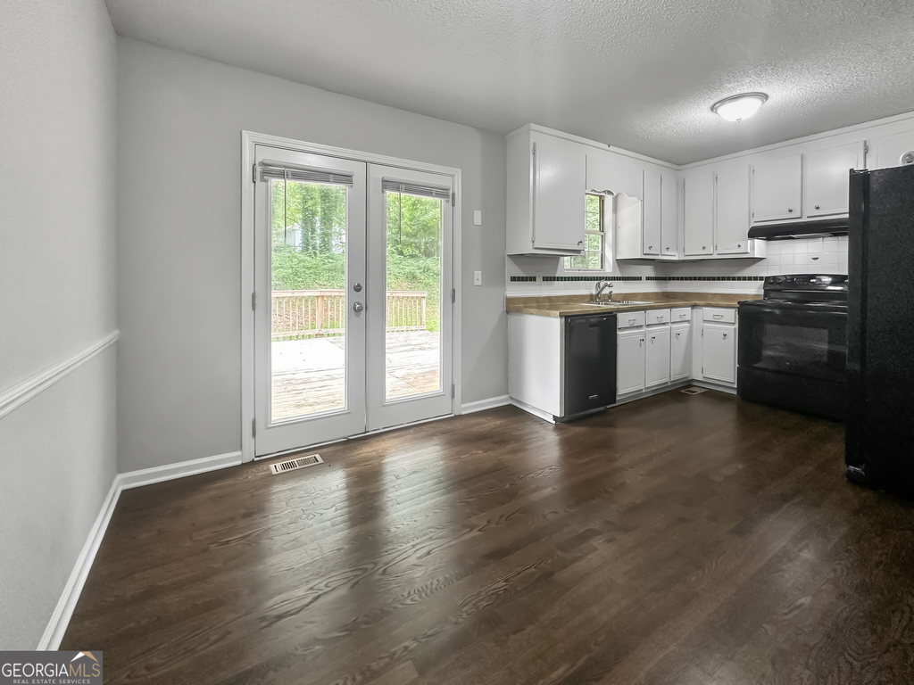 555 Browning Circle - Photo 3