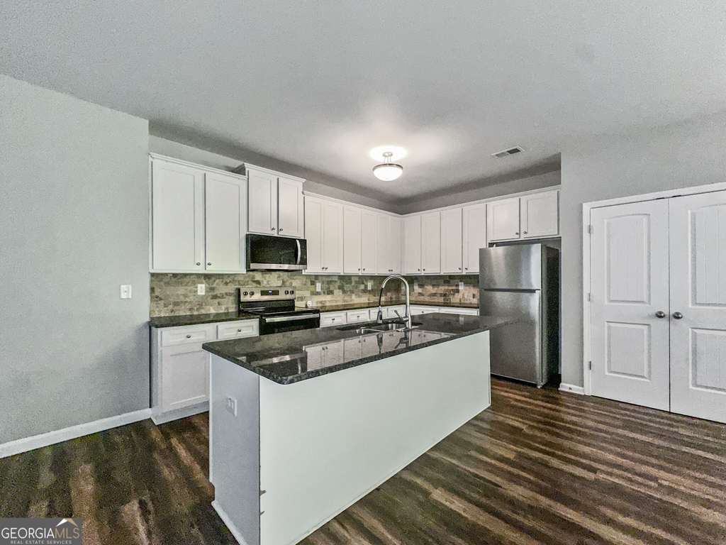 212 Daisy Circle - Photo 4