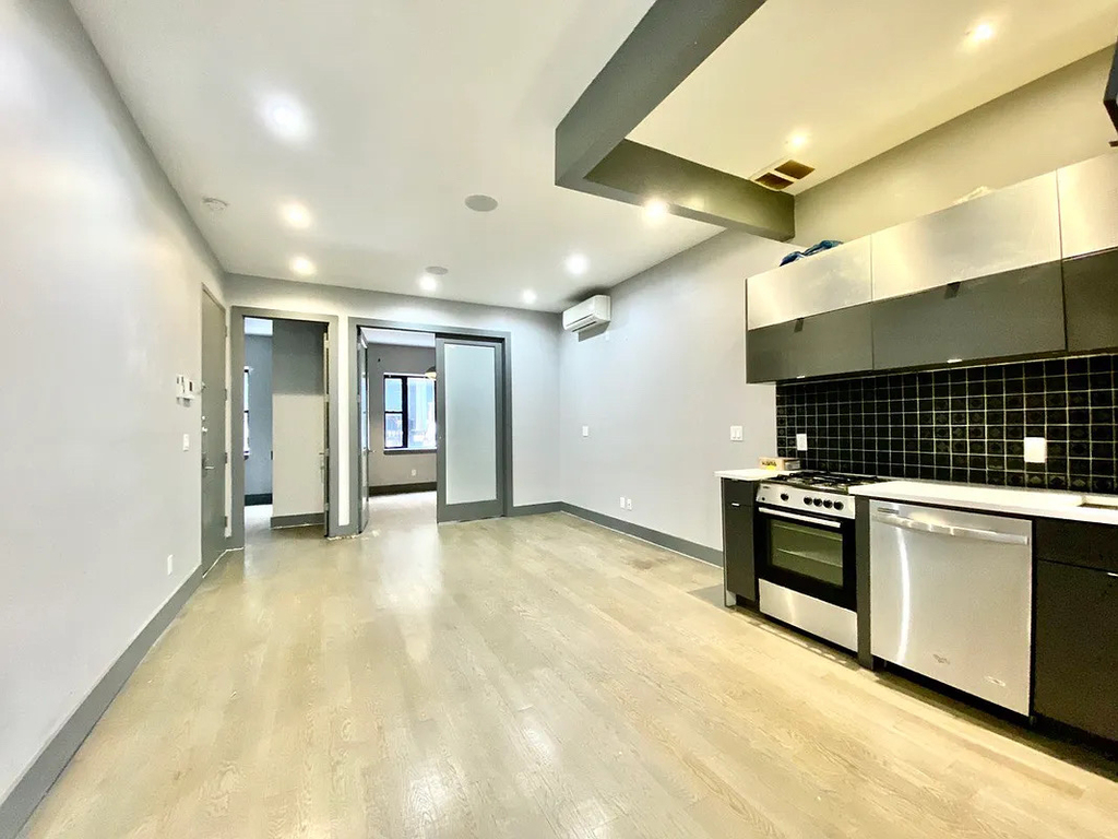 1820 Palmetto Street - Photo 2