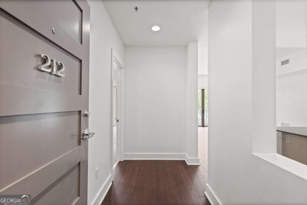1100 Howell Mill Road Nw - Photo 4