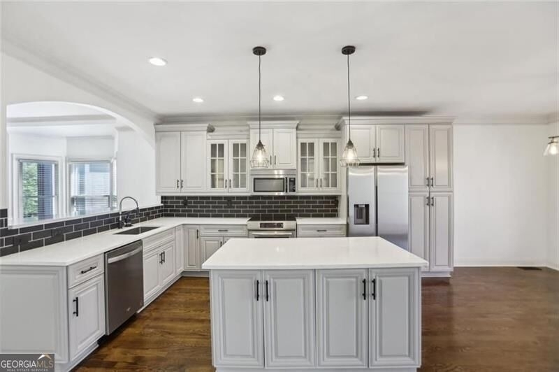 2108 Nw Main Street Nw - Photo 5