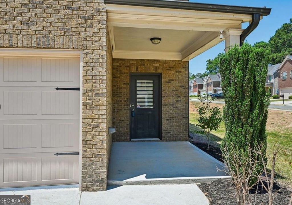 256 Centerview Way - Photo 2