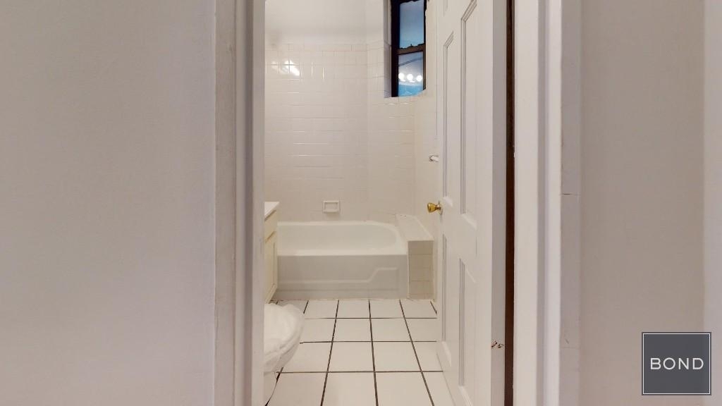 East 89 Street - Photo 3