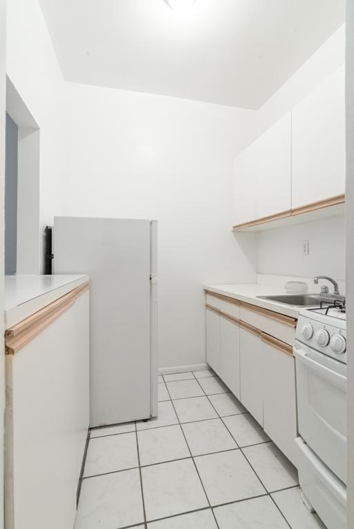 East 89 Street - Photo 7