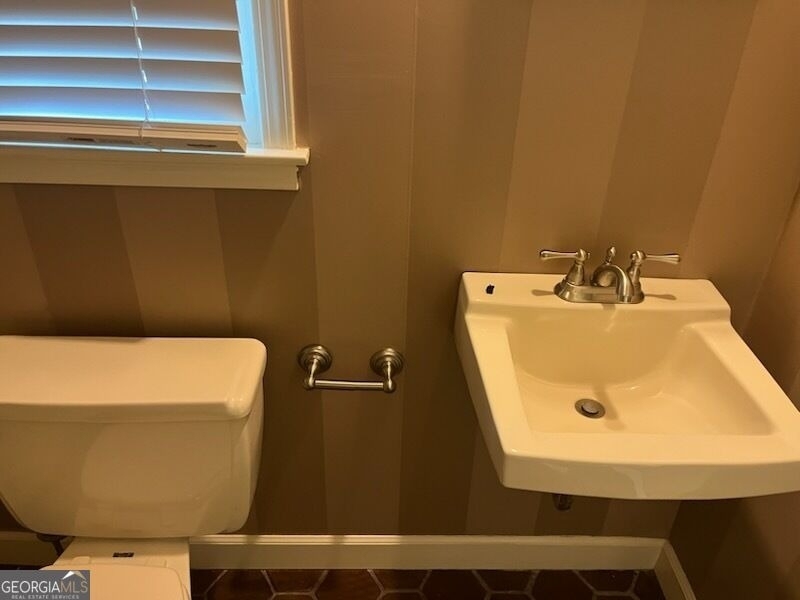 1222 Trahlyta Terrace - Photo 12