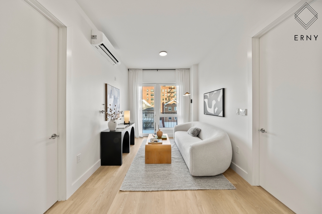 151 Hawthorne Street Brooklyn - Photo 2