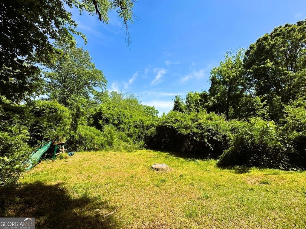 1900 Meadow Lane - Photo 8