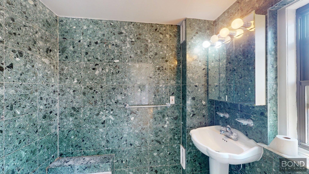 West 79th Street - Photo 11