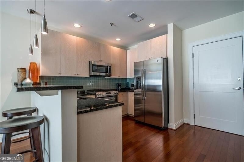905 Juniper Street Ne - Photo 10