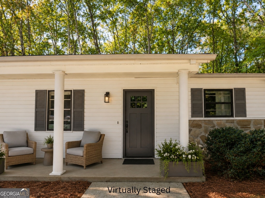 125 Brooks Drive - Photo 2