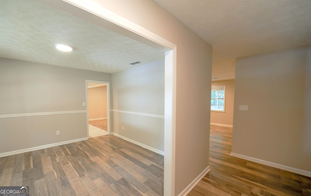 125 Brooks Drive - Photo 6