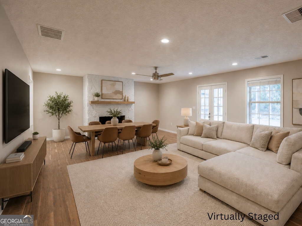 125 Brooks Drive - Photo 3