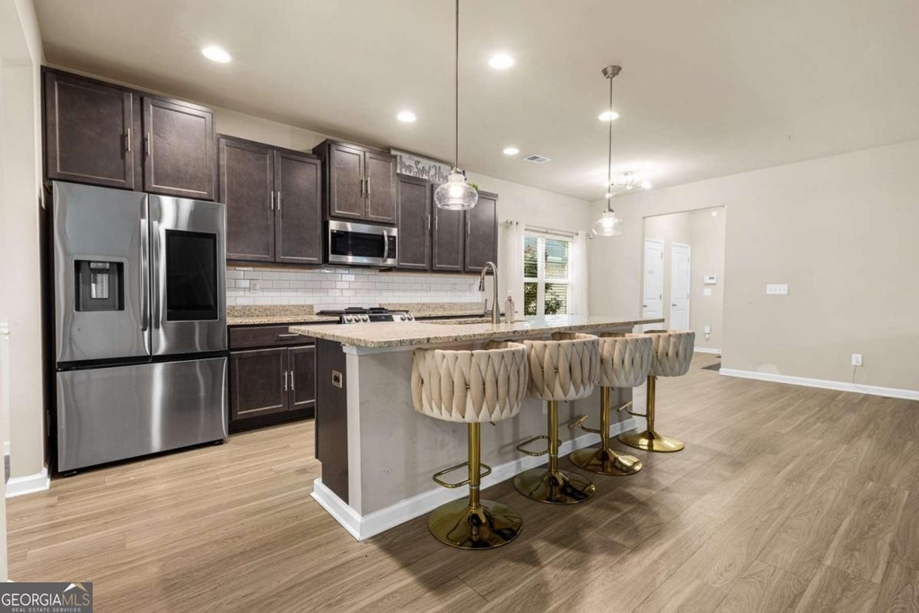 684 Armitage Way - Photo 8